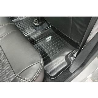 Stingray 3D Rubber Floor Mats (5 pcs, Polyurethane) Renault Logan II 2013-2022 photo 3