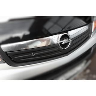 Winter grille cover 2007-2015 (V2, upper) Opel Vivaro 2001–2015 photo 2