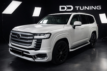 Toyota Land Cruiser 300 2021- VXR Body Kit photo 3