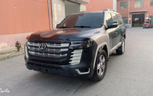 Toyota Land Cruiser 200 2007-2021 Facelift Kit to LC 300 High-Line (V1) photo 3