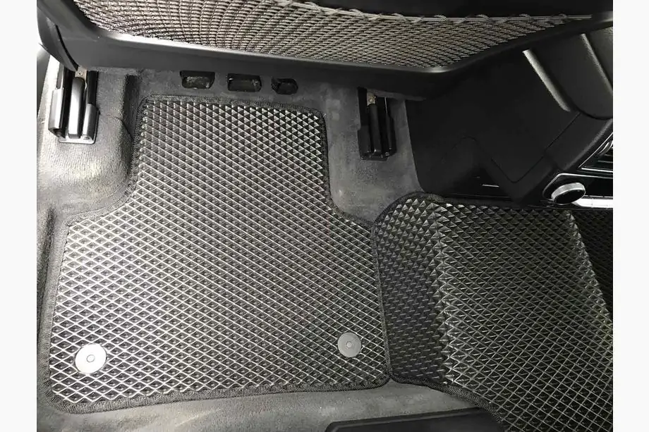 Audi Q7 2015–2026 EVA Floor Mats (black) Photo 13