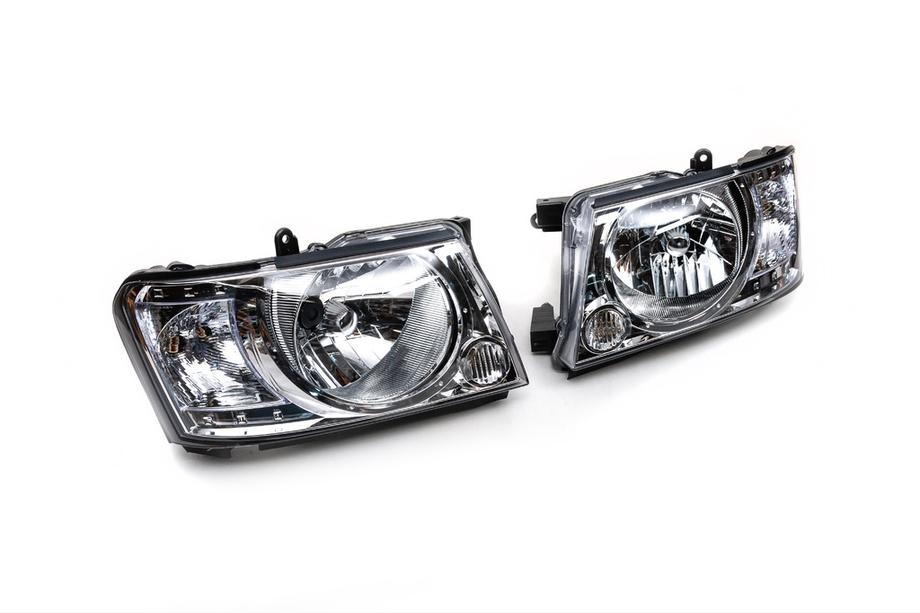 Nissan Patrol Y61 1997-2011 Front headlights Safari clear (2004-2008, 2 pcs) Photo 1
