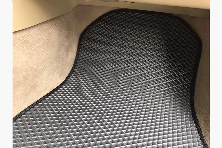 BMW 3 Series E90/E91 2005-2011 EVA Floor Mats (black) Photo 4