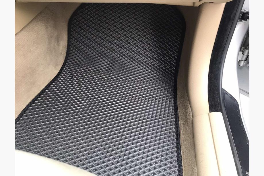 BMW 3 Series E90/E91 2005-2011 EVA Floor Mats (black) Photo 5