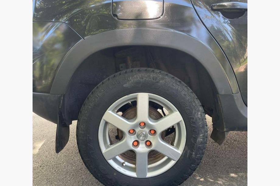 Dacia Duster 2008-2018 Fender flares (4 pcs, black ABS) Photo 4