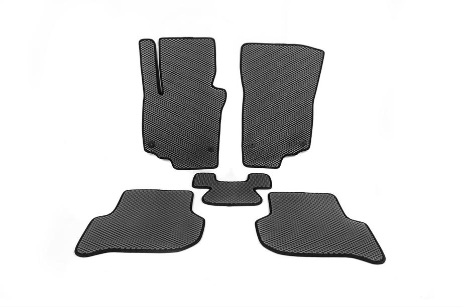 Skoda Yeti 2009-2017 EVA Floor Mats (black) Image