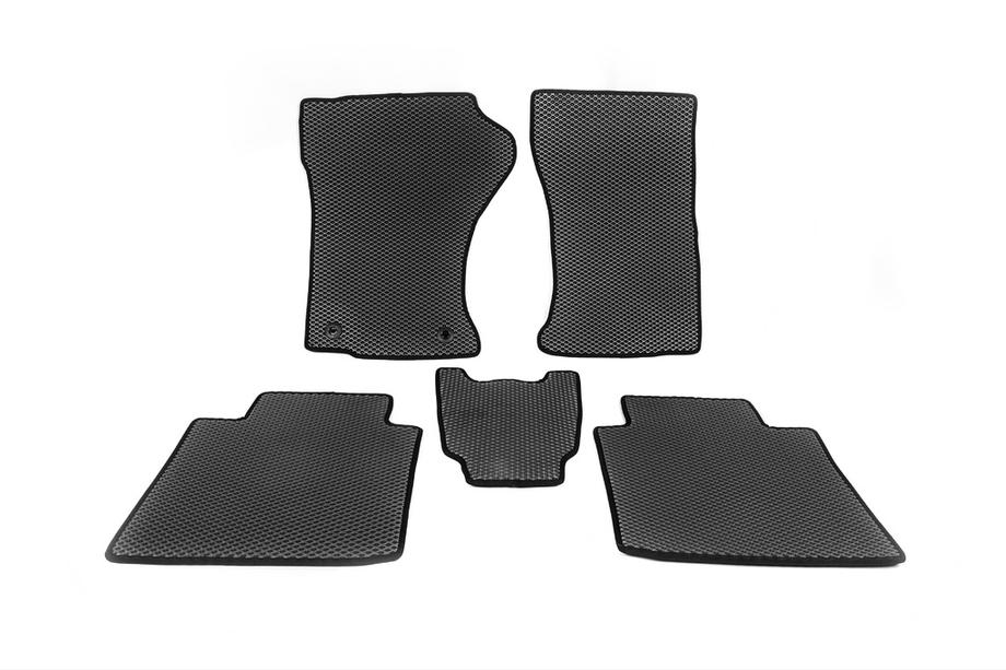 Toyota Fortuner 2015- EVA Floor Mats (black) Image