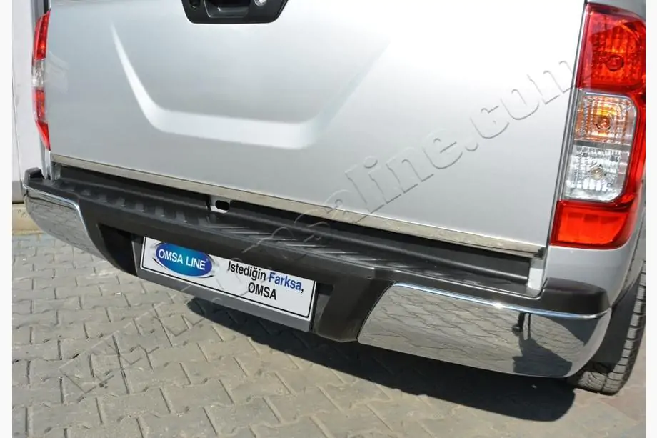 Nissan Navara/NP300 2016- Trunk trim stainless steel Image