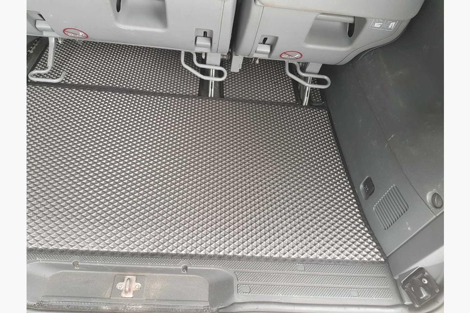 Mercedes Viano 2004-2014 EVA V2 Floor Mats (Pickup Only, Full Set, Black) Photo 15