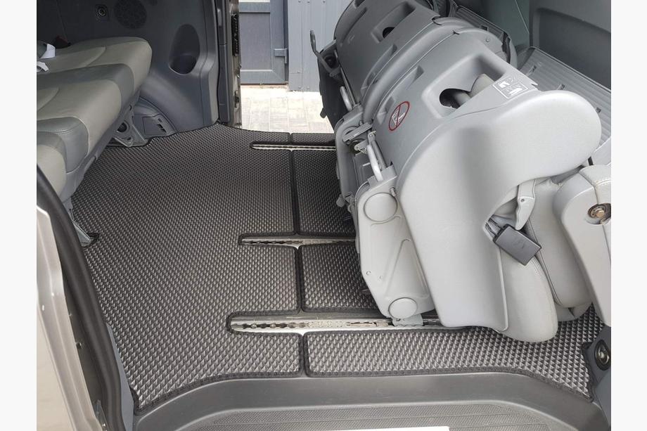 Mercedes Viano 2004-2014 EVA V2 Floor Mats (Pickup Only, Full Set, Black) Photo 1