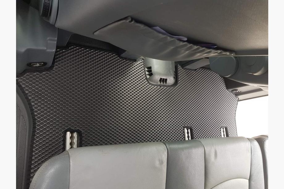 Mercedes Viano 2004-2014 EVA V2 Floor Mats (Pickup Only, Full Set, Black) Photo 7