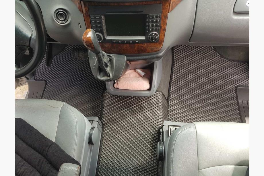 Mercedes Viano 2004-2014 EVA V2 Floor Mats (Pickup Only, Full Set, Black) Photo 10