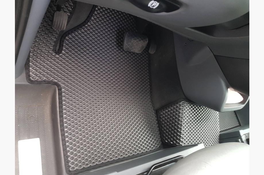 Mercedes Vito W639 2004-2014 EVA V2 Floor Mats (Pickup Only, Full Set, Black) Photo 12