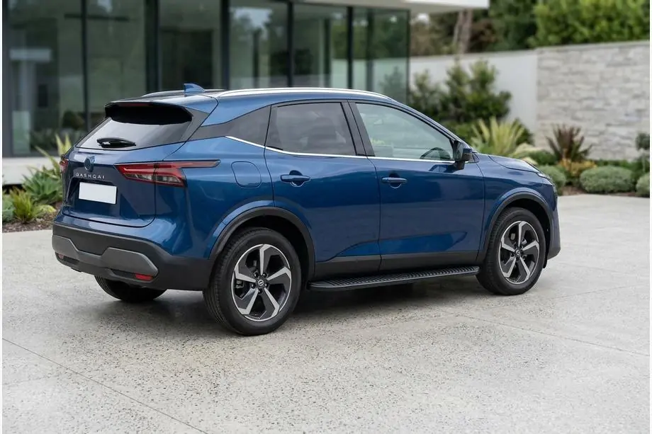 Nissan Qashqai 2021- Side Steps Tayga Black (2 pcs, Aluminum) Image