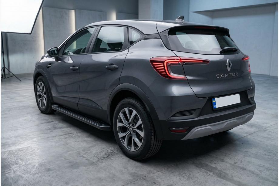 Renault Captur 2019- Side Steps Allmond Black (2 pcs, Aluminum) Image