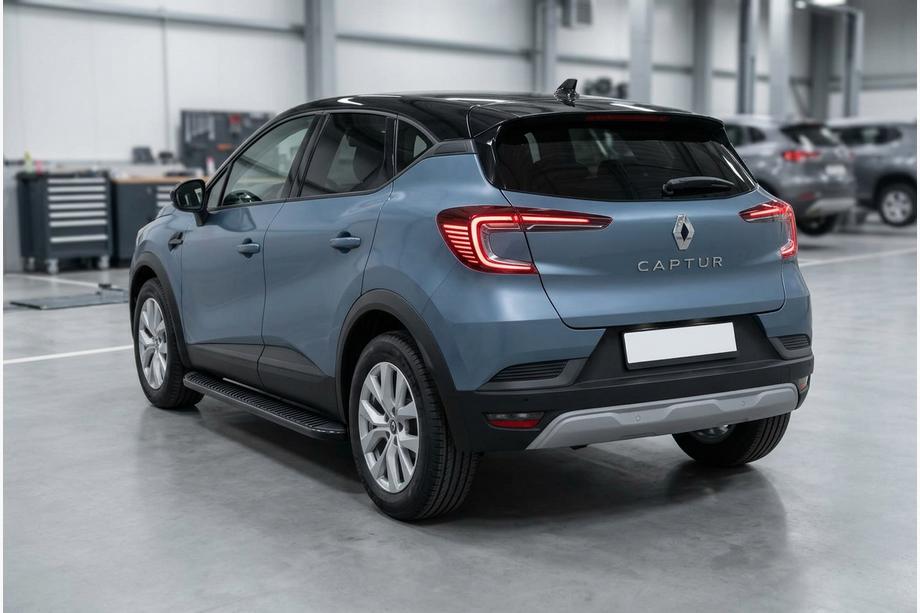 Renault Captur 2019- Side Steps Tayga Black (2 pcs, Aluminum) Image