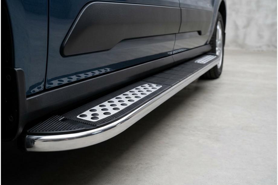 Volkswagen Caddy 2020- Side Steps Tayga V2 (2 pcs, Aluminum) Image