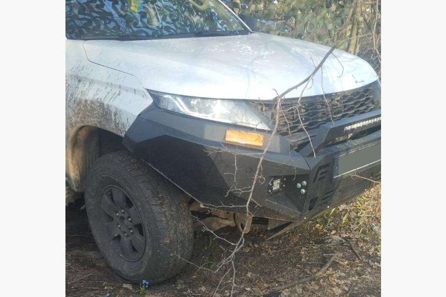 Mitsubishi L200 2015-2024 Front bumper with skid plate Dakar (2019+) Photo 5