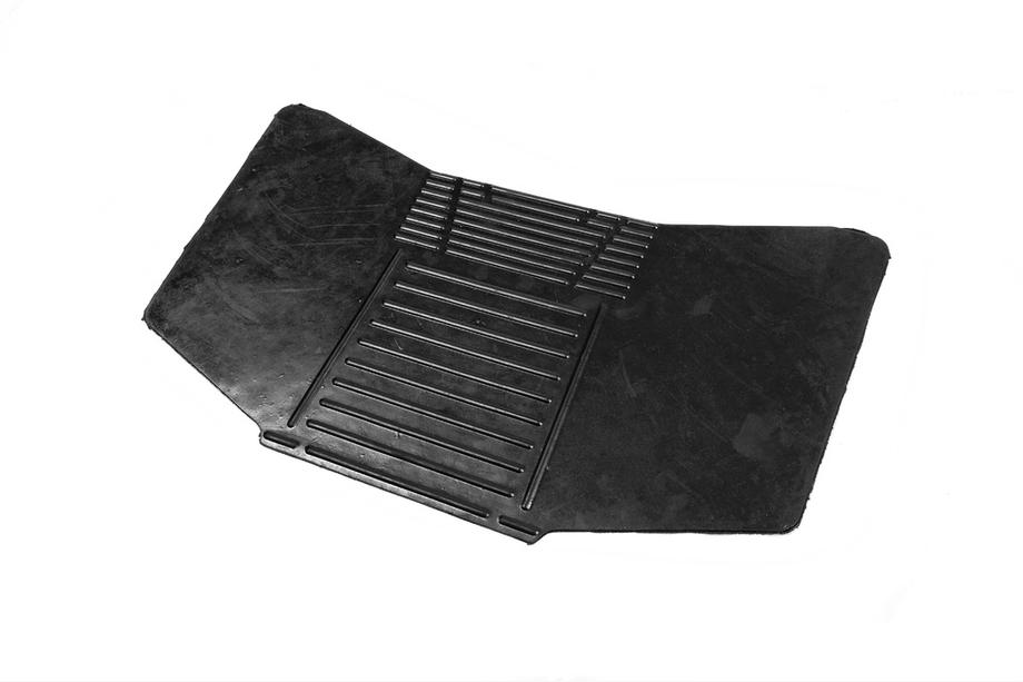 Universal rear bridge floor mat (Polytep) Photo 3