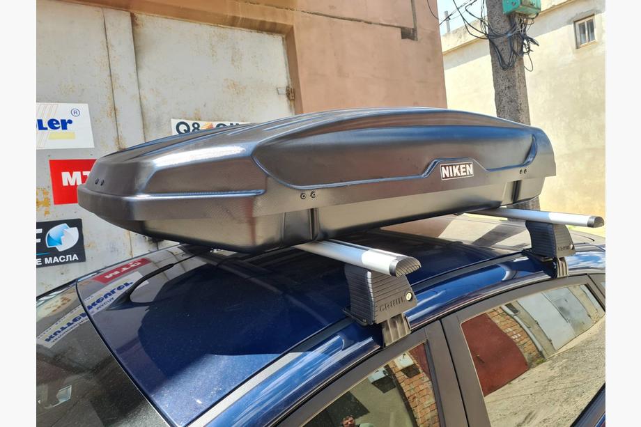 Roof box Niken black (430 L) Image