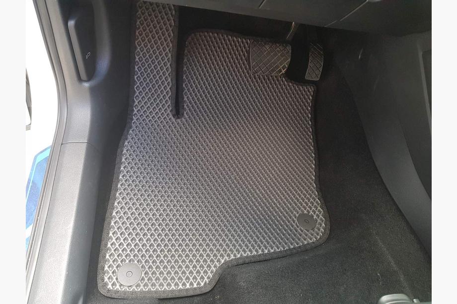 Volkswagen E-Tharu 2020- EVA Floor Mats (black) Image