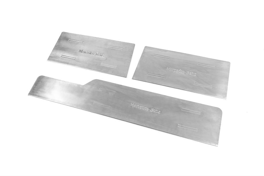 Mercedes Sprinter W901/902/903/904/905 1995–2006 Carmos V2 Interior Door Sill Protectors (3 pcs, stainless steel) Image