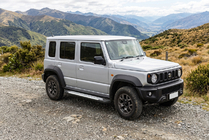 Suzuki Jimny 2018- Side Steps Allmond Grey (2 pcs, Aluminum) photo 1