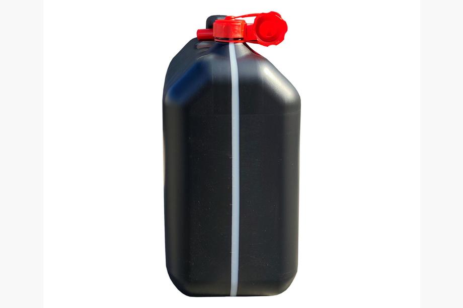 Vertical Plastic Fuel Canister 20L Photo 3