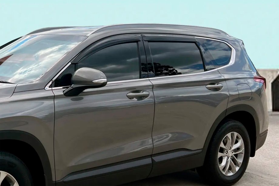 Hyundai Santa Fe 4 2018-2023 Window Deflectors (4 pcs, HIC) Image