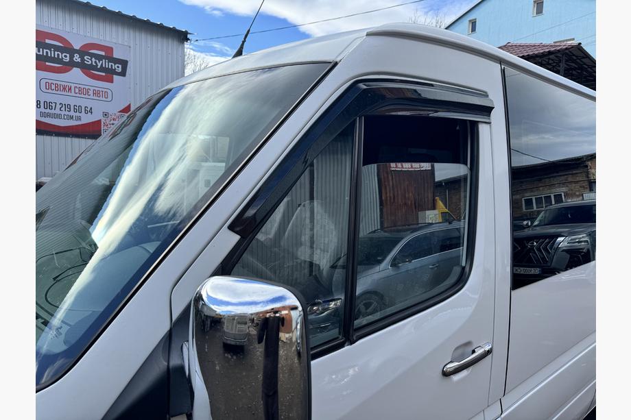 Mercedes Sprinter W901/902/903/904/905 1995–2006 Window Deflectors (2 pcs, Sunplex Sport) Photo 3