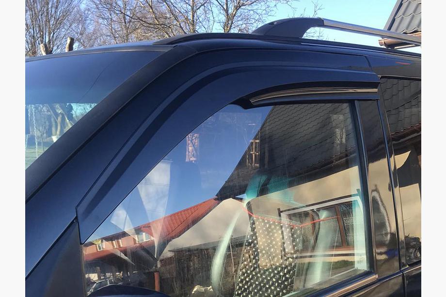 Mercedes Vito W638 1996-2003 Window Deflectors (2 pcs, Sunplex Sport) Photo 3