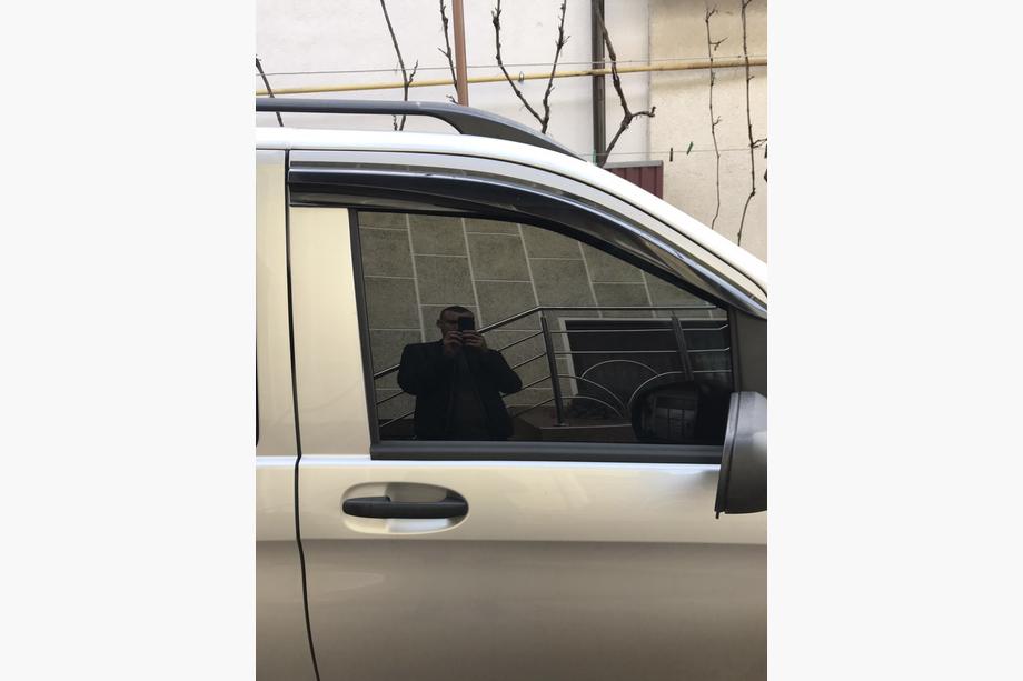 Mercedes Vito/V-class W447 2014- Window Deflectors (2 pcs, Sunplex Sport) Image