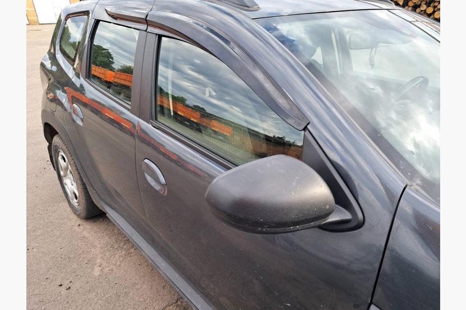 Dacia Duster 2008-2018 Window Deflectors (4 pcs, Sunplex Sport) Photo 3