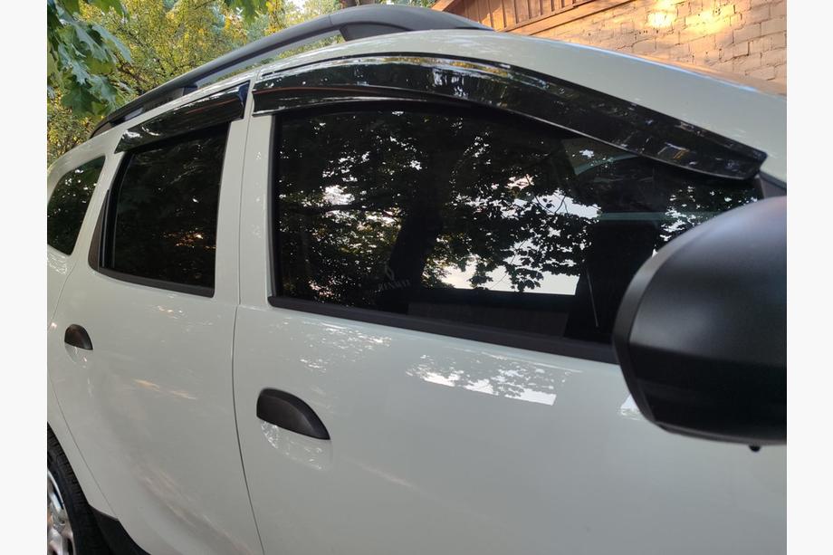 Dacia Duster 2018-2024 Window Deflectors (4 pcs, Sunplex Sport) Photo 2