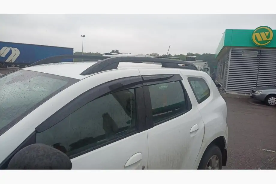 Dacia Duster 2018-2024 Window Deflectors (4 pcs, Sunplex Sport) Photo 3