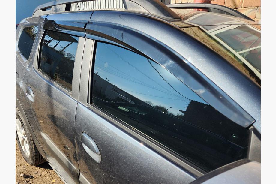 Dacia Duster 2018-2024 Window Deflectors (4 pcs, Sunplex Sport) Photo 4