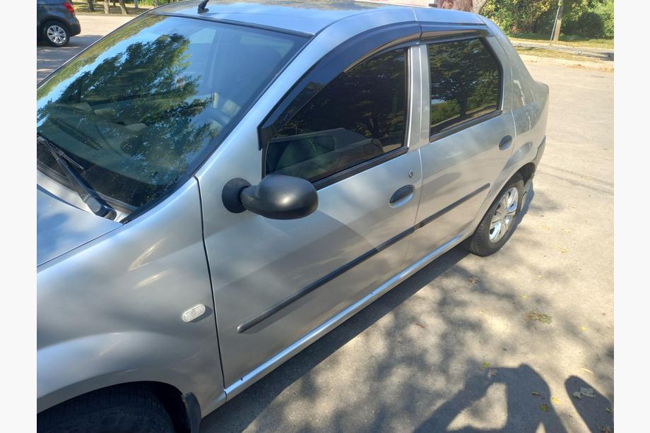 Dacia Logan I 2005-2008 Window Deflectors (4 pcs, Sunplex Sport) Image