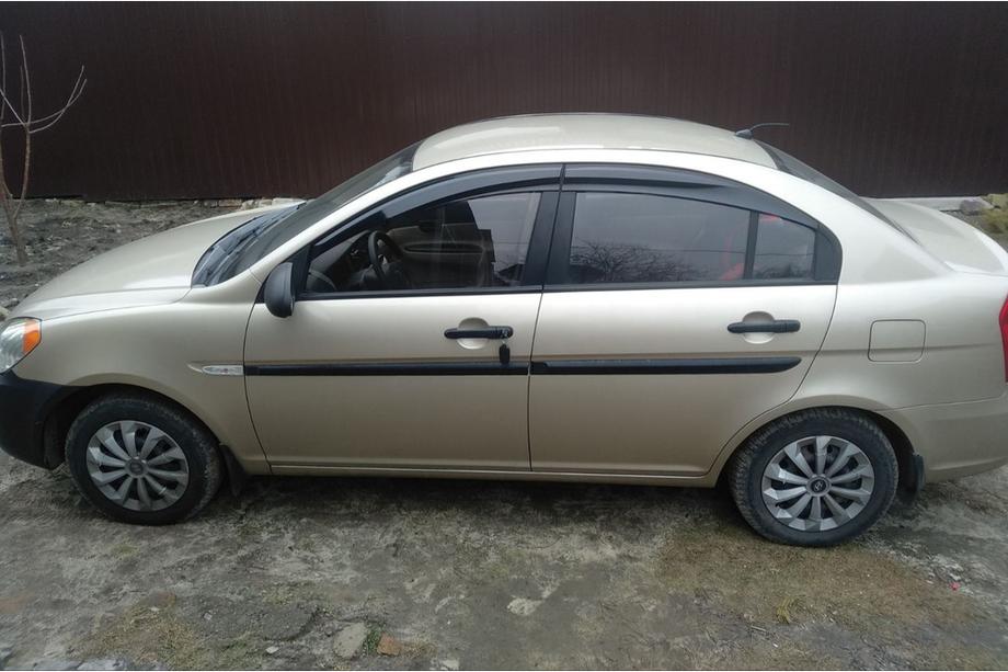 Hyundai Accent 2006-2010 Window Deflectors (4 pcs, Sunplex Sport) Photo 2