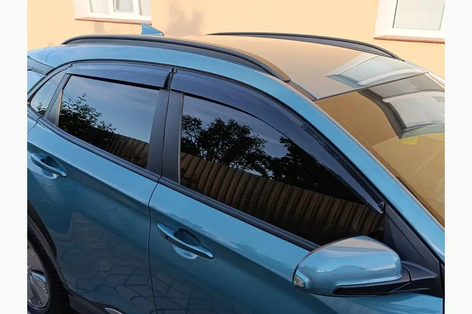 Hyundai Kona 2017-2023 Window Deflectors (4 pcs, Sunplex Sport) Image