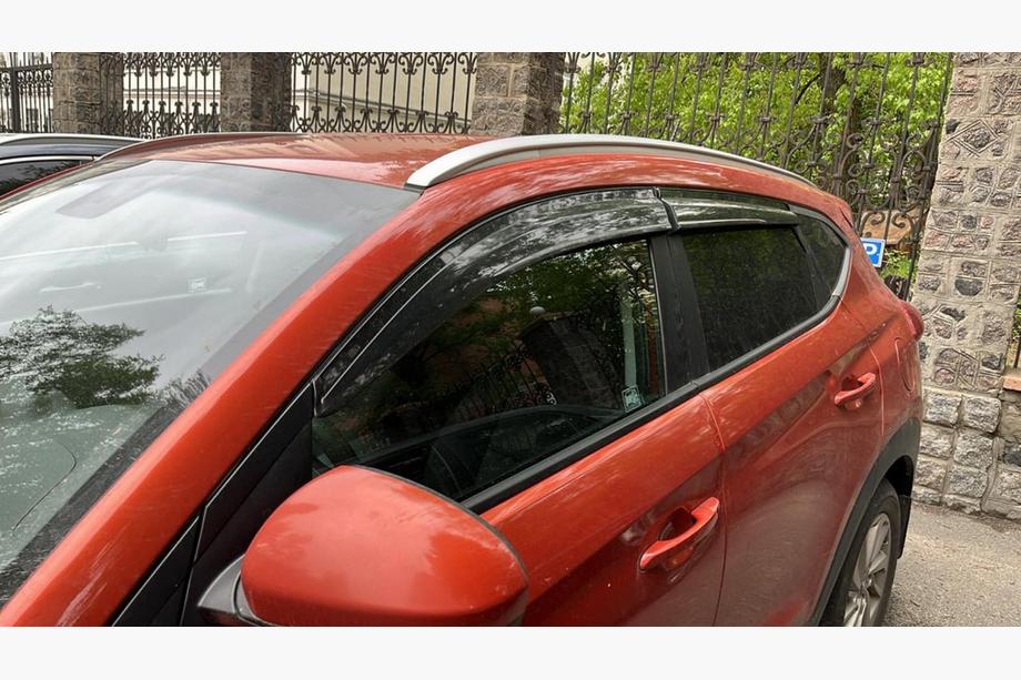 Hyundai Tucson TL 2016-2021 Window Deflectors (4 pcs, Sunplex Sport) Image