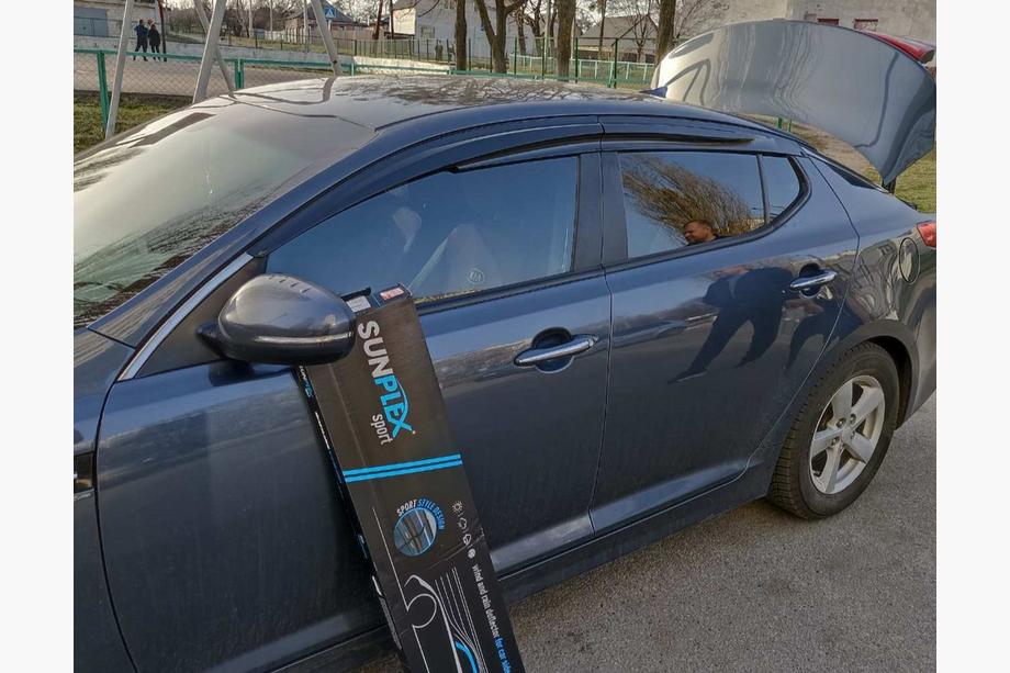 Kia Optima 2010-2016 Window Deflectors (4 pcs, Sunplex Sport) Image