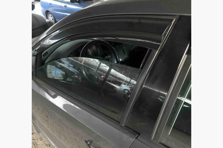 Volkswagen Polo 2010-2017 Window Deflectors HB (4 pcs, Sunplex Sport) Image