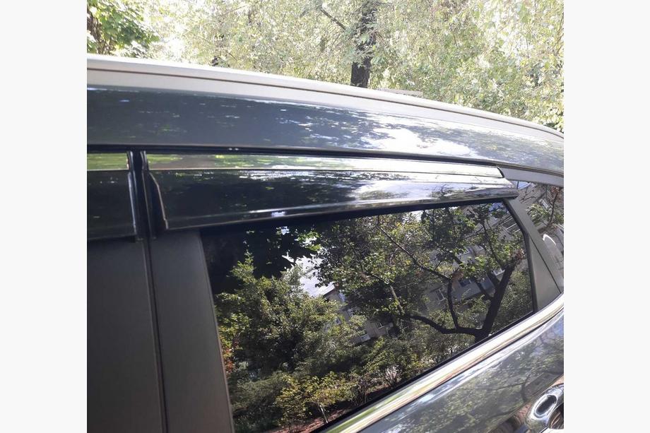 Hyundai Tucson TL 2016-2021 Window Deflectors with Chrome Trim (4 pcs, Sunplex Chrome) Photo 2