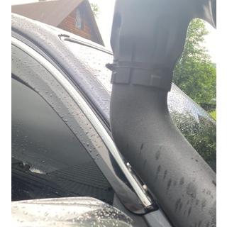 Window Deflectors with Chrome Trim (4 pcs, Sunplex Chrome) Toyota Hilux 2006-2015 photo 4