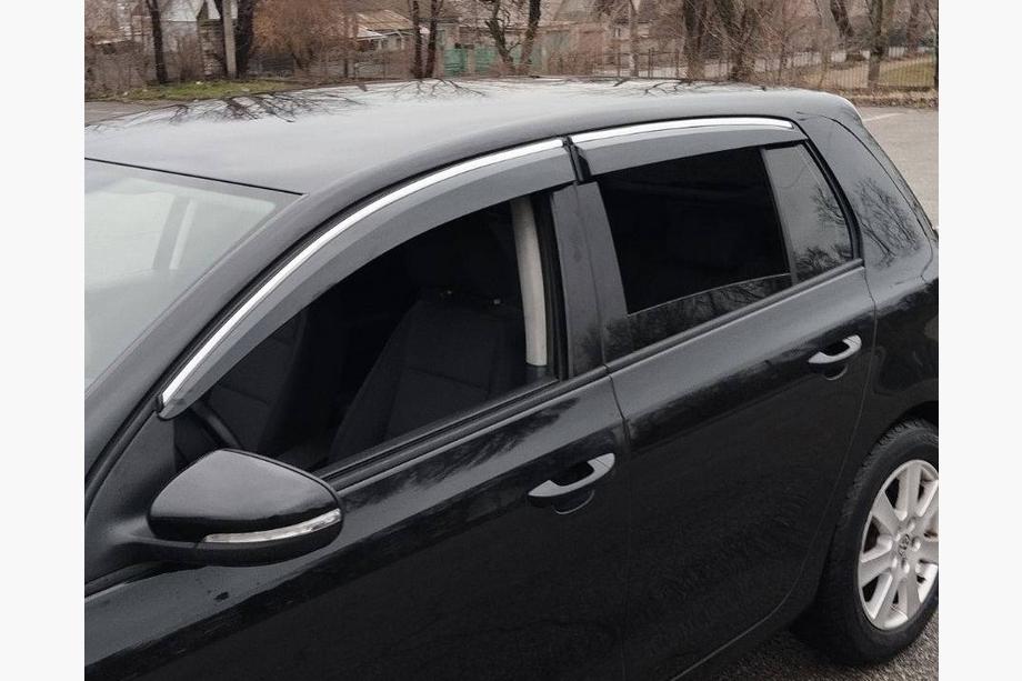 Volkswagen Golf 6 2008-2014 Window Deflectors with Chrome Trim HB (4 pcs, Sunplex Chrome) Image