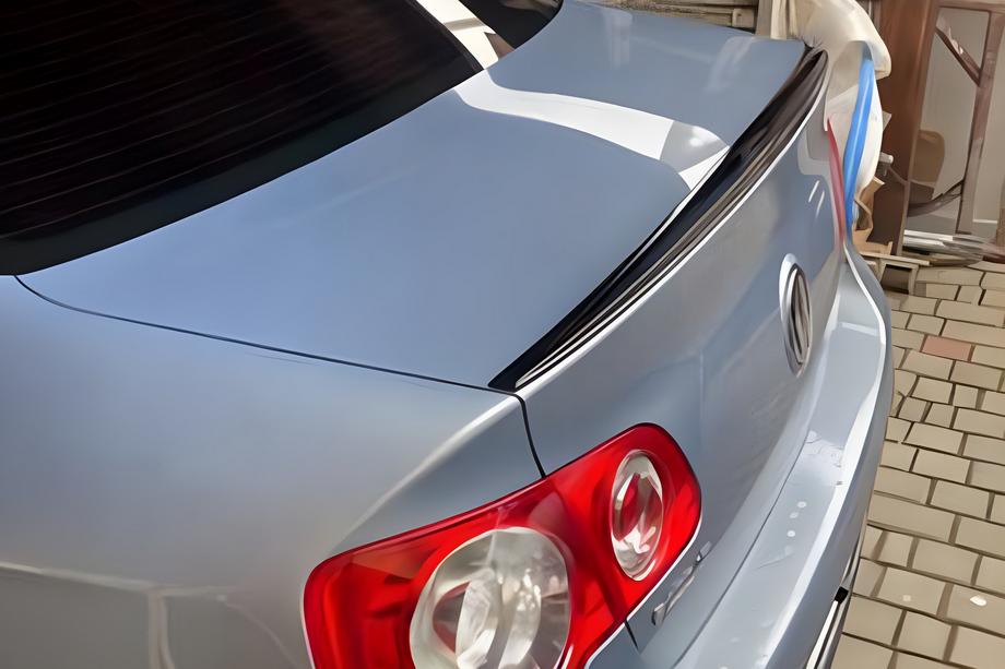 Volkswagen Jetta 2006-2011 Spoiler LIP (Sunplex, black) (115.8cm x 6.3cm) Photo 1
