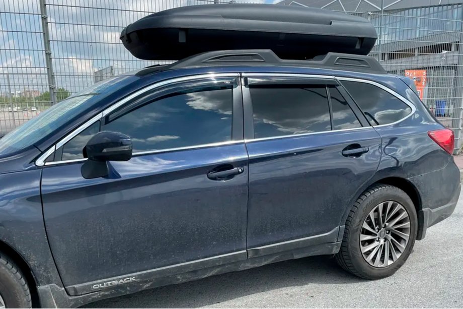Subaru Legacy 2014-2019 Window visors with chrome trim (4 pcs, HIC) Image