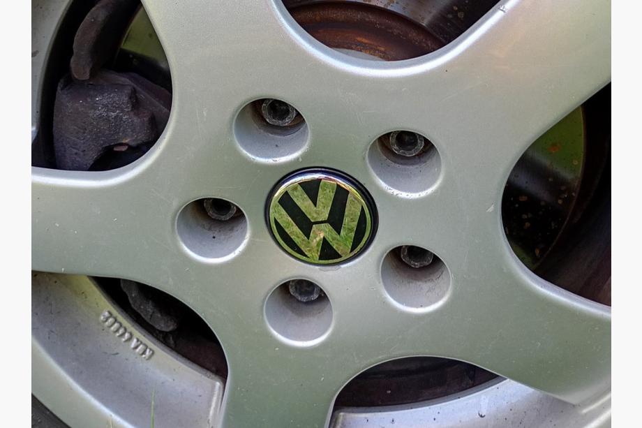 Volkswagen Wheel center caps 56/52mm vwor5652 (4 pcs) Image
