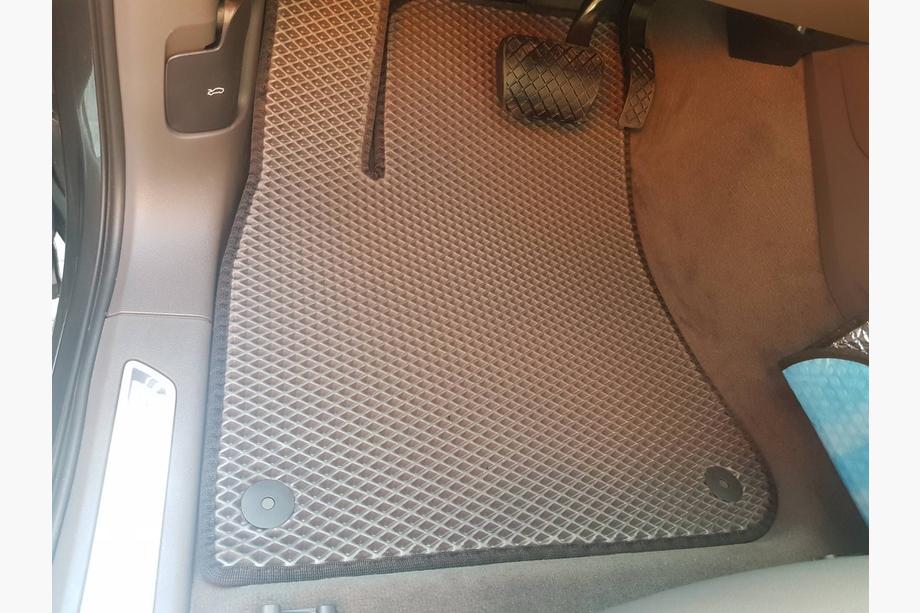 Volkswagen Touareg 2018- EVA Floor Mats (black) Image