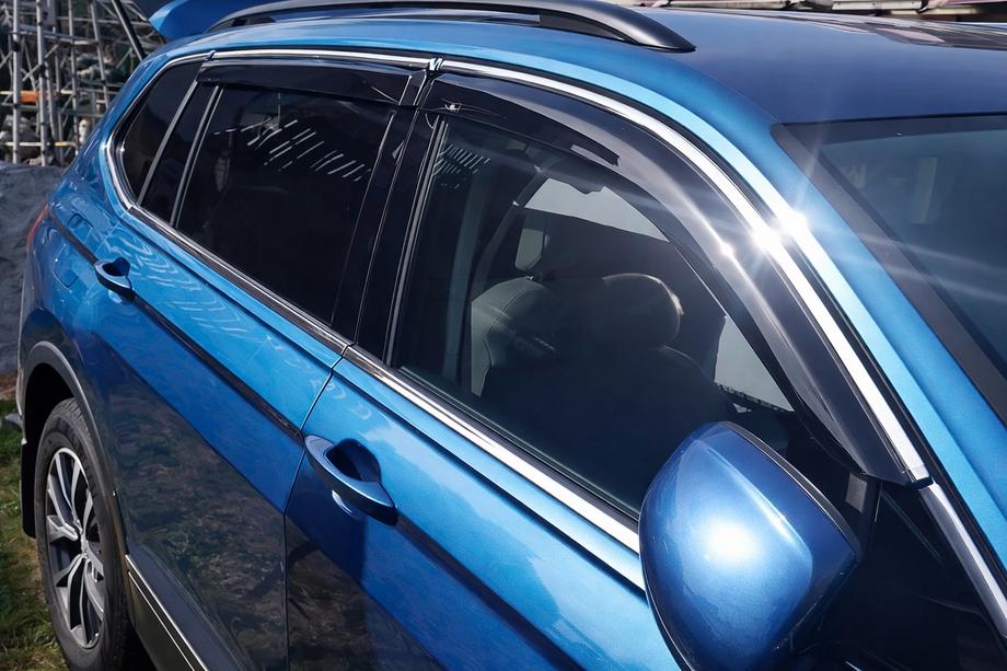Volkswagen Tiguan 2016-2023 Window Deflectors Allspace LWB (4 pcs, HIC) Image